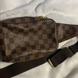 LOUIS VUITTON GERONIMO DE VGUC CA1003 BELT BAG